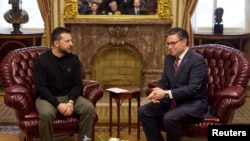 Volodimir Zelenski s-a întâlnit cu Mike Johnson la Washington pe 12 decembrie 2023.