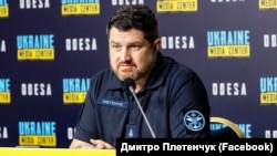 За словами Дмитра Плетенчука, ураження цього судна дасть українським військовим більше часу на реагування під час обстрілів