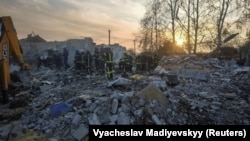 Scene smrti, užasa i razaranja na severoistoku Ukrajine posle ruskog raketnog napada