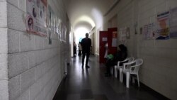 Պոլիկլինիկաներում նեղ մասնագետների պակասը լրացնելու ժամանակավոր ձևը Շիրակի մարզում գտել են