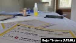 Një qendër votimi në Ujman të Zubin Potokut. 