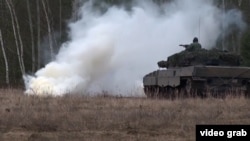 Tenkovi "Leopard 2"