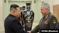 Сергій Шойгу і Кім Чен Ин під час зустрічі в 2023 році