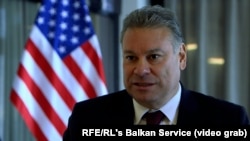  Nespremnost kosovske strane da sasluša međunarodnu zajednicu je izazvala tenzije, nepotrebno, insistiranjem na korišćenju opštinskih objekata: Gabrijel Eskobar
