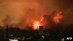 Shpërthimi i zjarrit si pasojë e bombardimeve izraelite në Gaza, 12 tetor 2023.