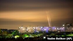 Російські ракети летять на Харків, архівне фото, травень 2023 року