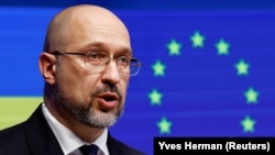 Денис Шмигаль додав, що Україна «прагне побудувати один із найпотужніших оборонно-промислових комплексів у світі»