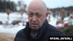 Șeful grupului paramilitar rus Evgheni Prigojin anunţă miercuri că trupele sale au cucerit „toată partea de est” a oraşului Bahmut
