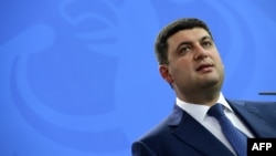 НАЗК, зокрема, має перевірити й декларацію глави уряду Володимир Гройсмана