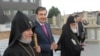 Грузия - Президент Грузии Михаил Саакашвили с духовными лидерами Армянской и Грузинской церквей, 10 июня 2011 г. 