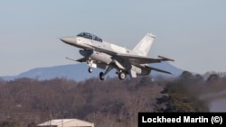 F-16 Block 70 տեսակի ամերիկյան կործանիչը: 