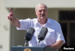 Aljakszandr Lukasenka, „Bátyjka” 1994 óta kormányoz megszakítás nélkül