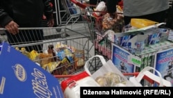 Kupovina hrane u Sarajevu, 16. mart 2020. 