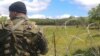 С самого утра все подъездные дороги к селам Хурвалети, Цителубани и Орчосани были перекрыты усиленными кордонами грузинской полиции. Вооруженные силовики впускали в села только местных жителей, да и то после тщательной проверки