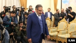 علی شمخانی از وزارت اطلاعات جمهوری اسلامی خواسته است که فیلم‌ها و «اعترافات» مرتبط با این پرونده را منتشر کند.