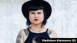 Мануела Попова