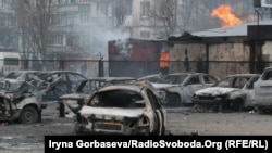 Наслідки обстрілу мікрорайону «Східний» у Маріуполі 24 січня 2015 року, архівне фото