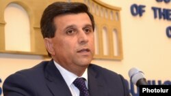 Министр чрезвычайных ситуаций Армении Армен Ерицян (архив)