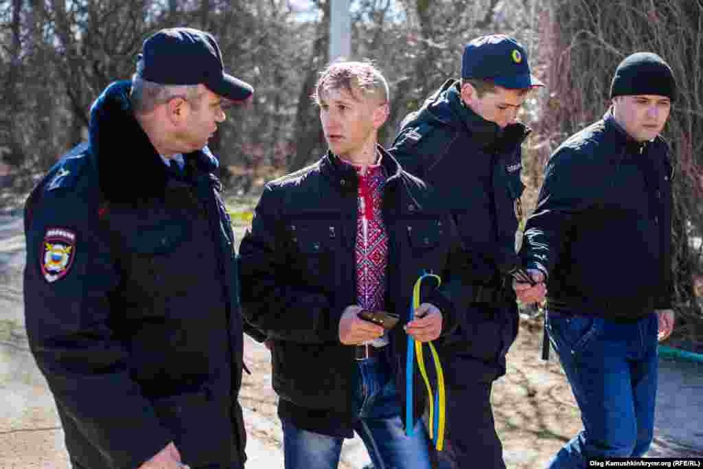 Поліція затримала учасників мітингу