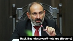 Armenia -- Prime Minister Nikol Pashinian speaks during a cabinet meeting in Yerevan, Armenia October 16, 2018. 