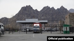 Բեռնատարներ Հայաստան - Իրան սահմանին, արխիվ
