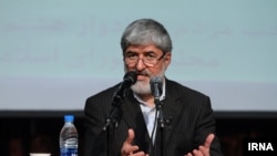 علی مطهری از احتمال ورود رهبر جمهوری اسلامی به پرونده مینو خالقی خبرداده است
