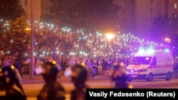 Protestatari la Minsk