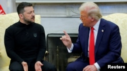 Zelenski və Tramp.