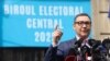 Fostul premier și fostul președinte al PSD, Victor Ponta, și-a depus candidatura la prezidențiale în calitate de independent.