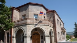 Ստեփանակերտը հայտարարում է՝ պատրաստ է հումանիտար հարցերի քննարկման համար հանդիպել ադրբեջանական կողմի հետ