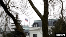 Ambasada ruse në Pragë.