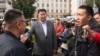 Коммунист Вячеслав Мархаев, кандидат на пост мэра Улан-Удэ на акции протеста 10 сентября 2019 г. 