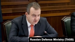 Predsednik Skupštine Srbije Ivica Dačić je rekao da će nadzorno telo o medijima, koje će biti formirano da "obezbedi politički pluralizam i profesionalnu stručnost", činiti 12 članova, od kojih će polovinu predložiti REM, a ostale celokupna opozicija. 