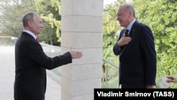 Președintele Federației Ruse, Vladimir Putin, și președintele Turciei, Recep Tayyip Erdogan la Soci, 29 septembrie 2021