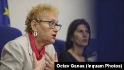 Coaliția majoritară pregătește revocarea din funcție a Avocatului Poporului, Renate Weber.