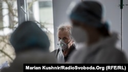 877 українських медиків померли від COVID-19 – МОЗ
