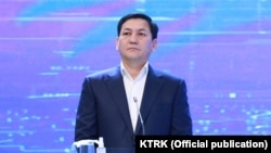 Абдил Сегизбаев. Архивдик сүрөт.