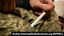 Семеро людей госпіталізовані у військових госпіталях, 12 хворих перебувають вдома