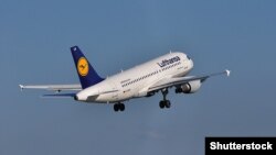 Lufthansa ավիաընկերության օդանավ, արխիվ