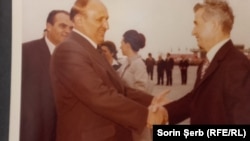 Vizita lui Todor Jivkov în România. Cei doi aveau o relație de prietenie specială (așa se explică și semilegalitatea antenelor „de bulgari” cu care erau prinse atât de pasionantele și neînțelesele programe ale televiziunii bulgare)