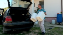 Të etur pranë burimit