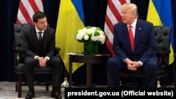 Volodimir Zelenszkij ukrán elnök és Donald Trump amerikai elnök New Yorkban 2019. szeptember 25-én.