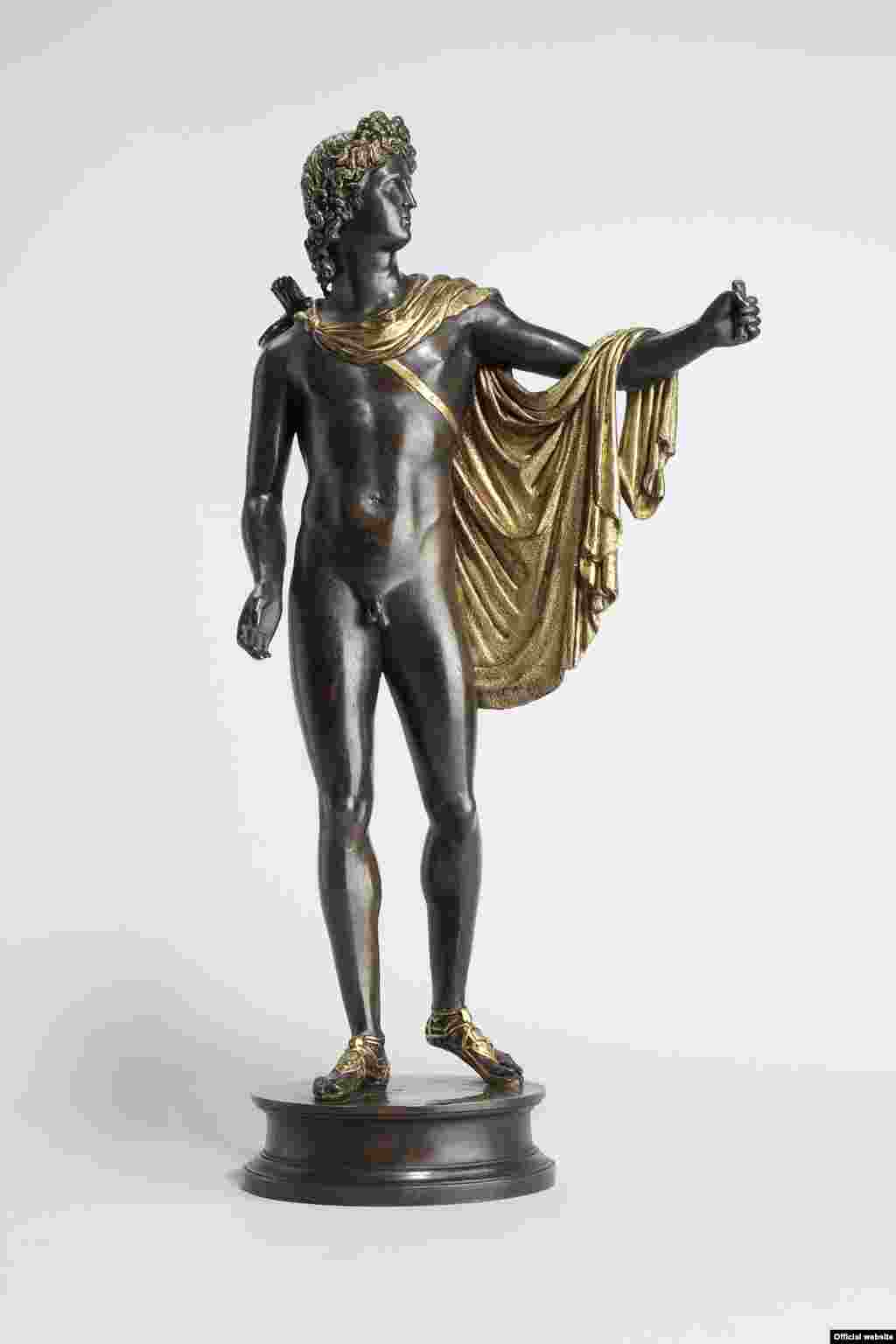 Pier Jacopo Alari Bonacolsi, cunoscut ca Antico (cca. 1460–1528), Apollo Belvedere, 1497/98, (Liebieghaus Skulpturensammlung, Frankfurt am Main. Photo: Liebieghaus Skulpturensammlung – ARTOTHEK).