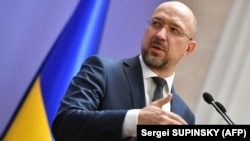 Шмигаль: у нас сьогодні понад 320 тисяч офіційно зареєстрованих безробітних людей