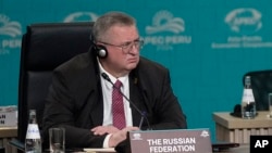 Peru - Russia's Deputy Prime Minister Alexey Overchuk participates in the APEC Leaders' Informal Dialogue at the APEC Summit in Lima, November 15, 2024. 