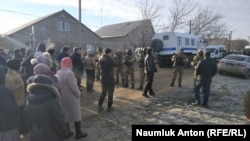 Кырымтатарлар йортларында тентүләр