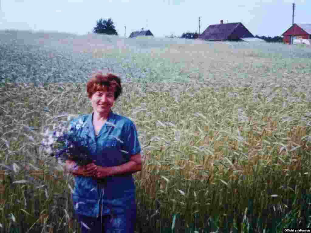 Юлія Андрусышын. Фота зь яе кнігі «Забыцьцю не адданае».
