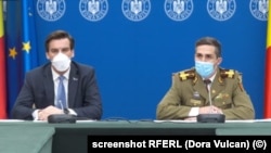 România - Valeriu Gheorghiță (dreapta), coordonatorul campaniei de vaccinare anti-Covid, și Andrei Baciu (stânga), secretar de stat în Ministerul Sănătății