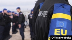 Policia e EULEX-it. 