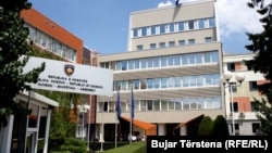 Kuvendi i Kosovës, pamje nga jashtë